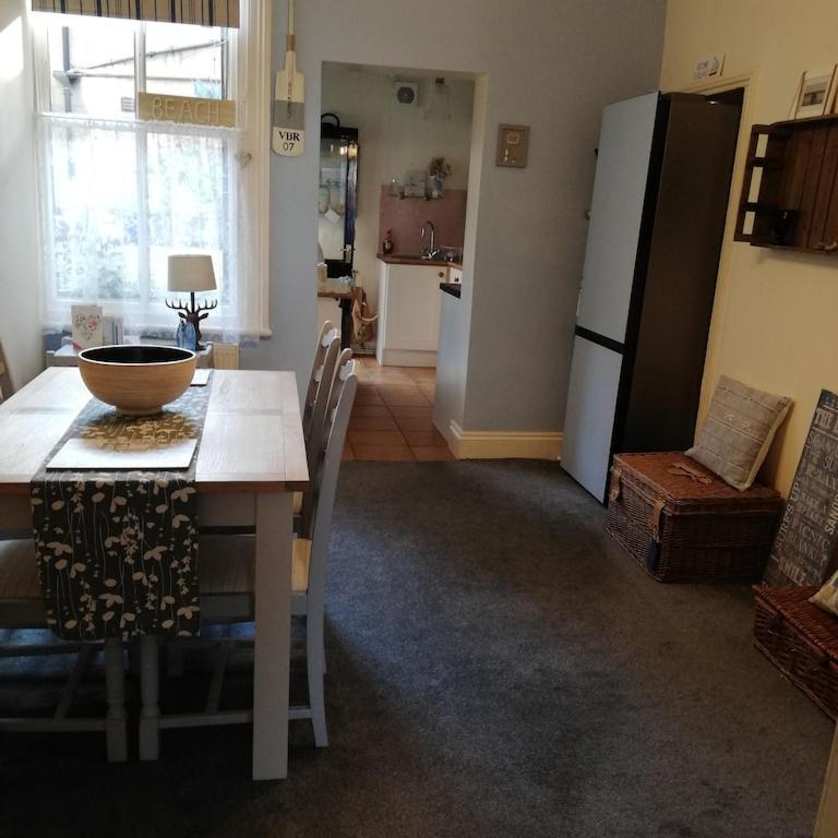 A Summer Place - Spacious Maisonette, Central Whitby, Sleeps 4, Close To Amenities Lejlighed Eksteriør billede